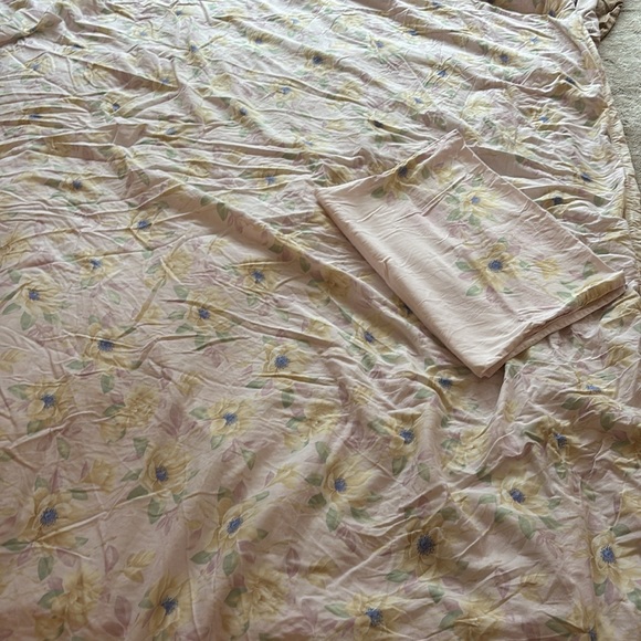 Santa’s home duvet/fitted sheet/2 pillow cases - Picture 9 of 10